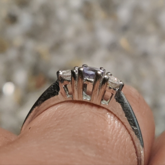 10K white gold & Tanzanite ring - Picture 13 of 14